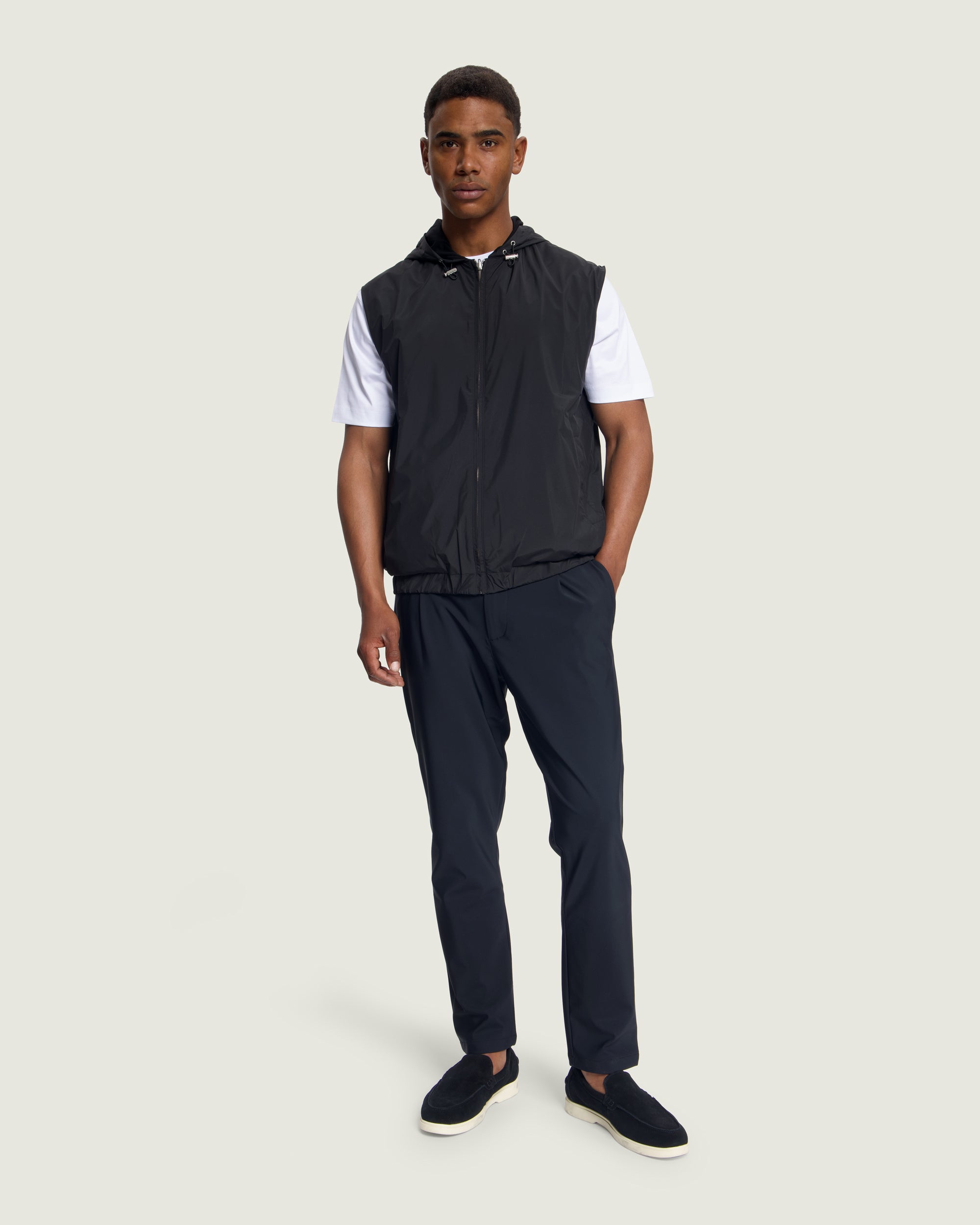 DUQUEZZI REVERSIBLE VEST | Black