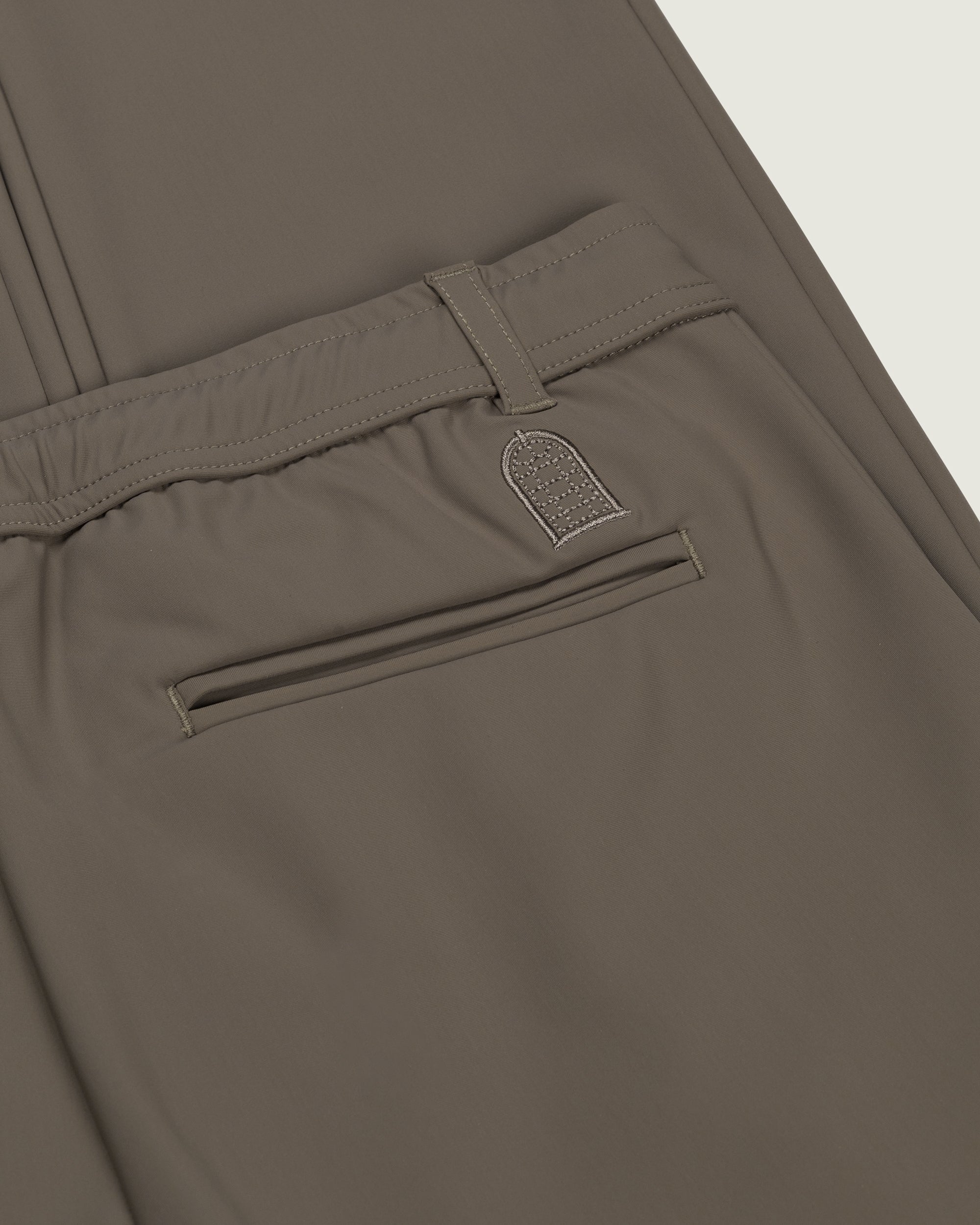 DUQUEZZI DYNAMIC CHINO | Taupe