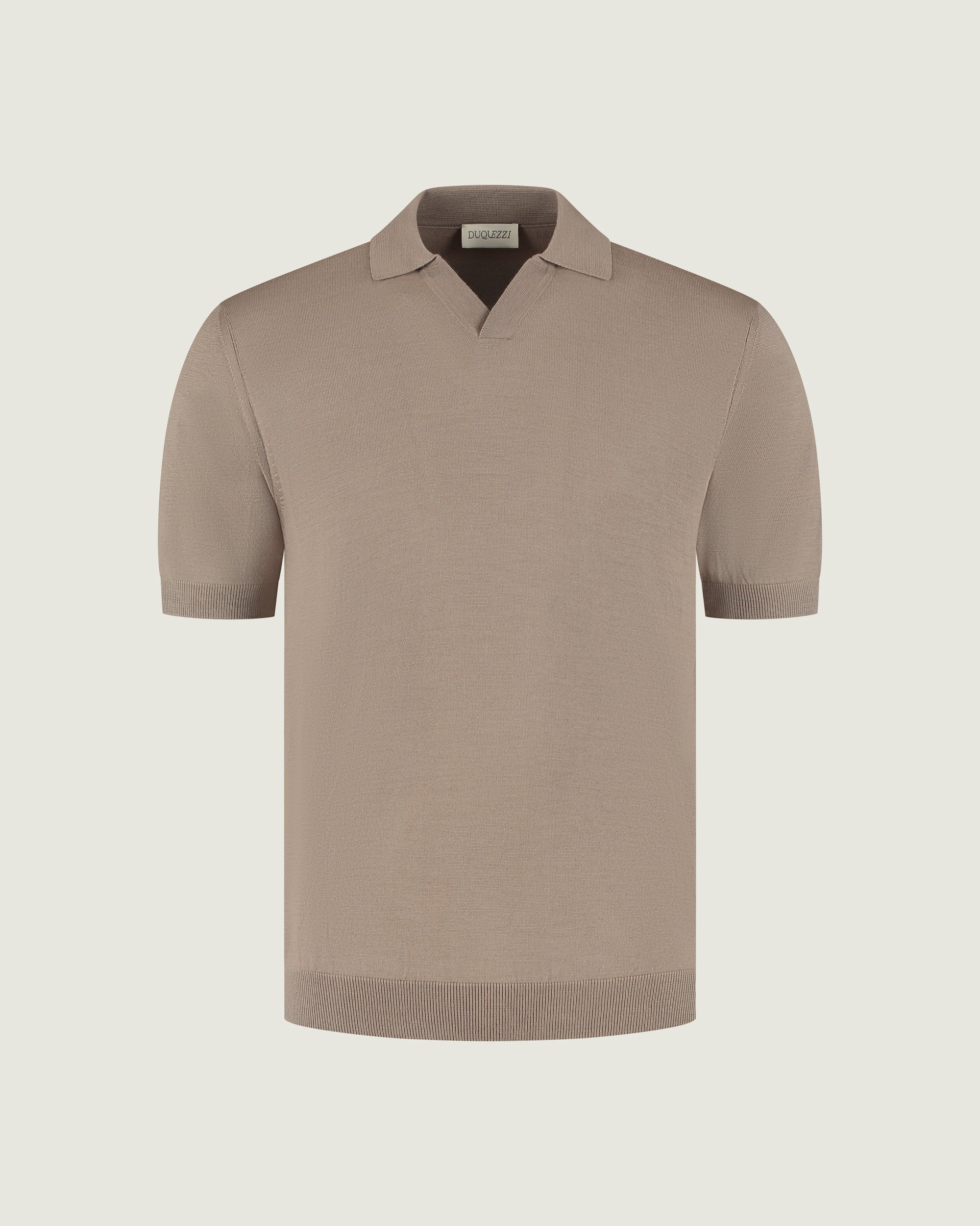 DUQUEZZI MERINO BUTTONLESS POLO | Taupe