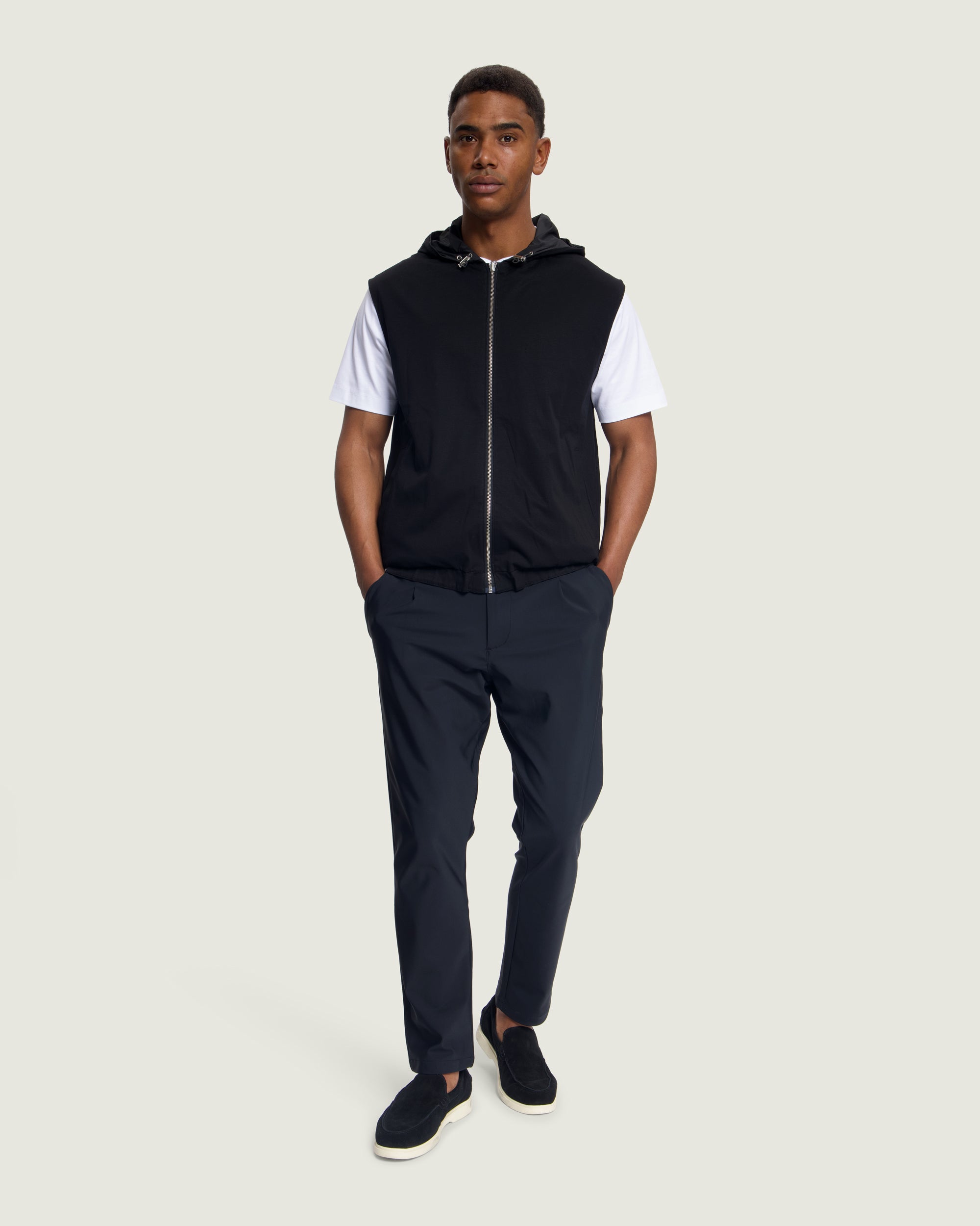 DUQUEZZI REVERSIBLE VEST | Black